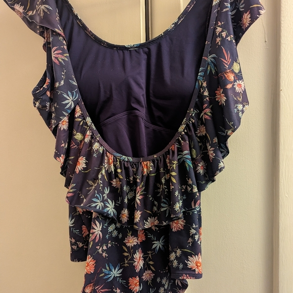 Aqua Rose one piece bathing suit XL - Picture 6 of 6